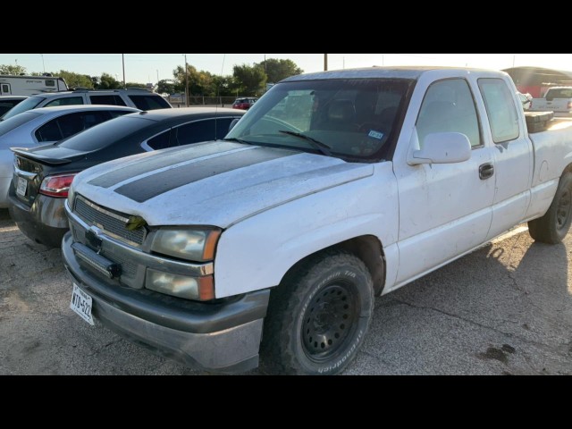 BUY CHEVROLET SILVERADO 1500 2003 EXT CAB 143.5